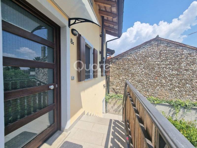 Vendita Appartamento in via 25 Aprile. Pozzuolo del Friuli, rif. 104023049