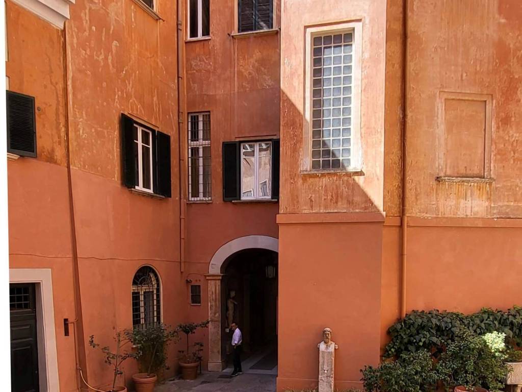 Cortile Palazzo