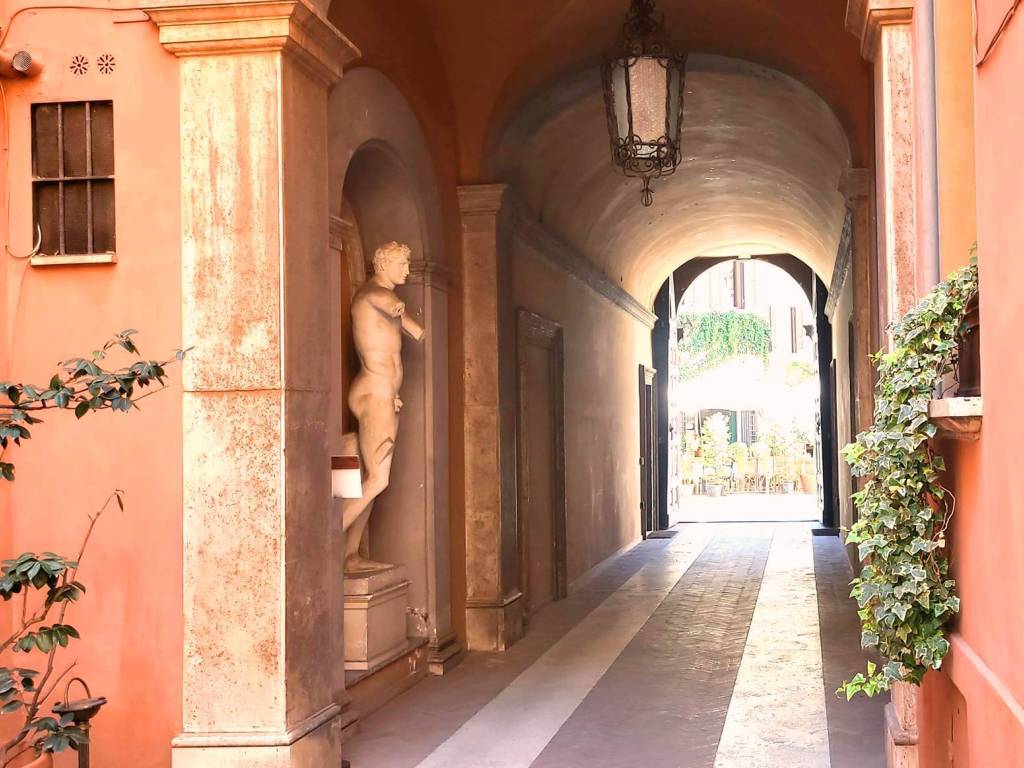 Cortile Palazzo