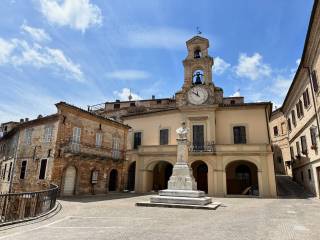 piazza paese