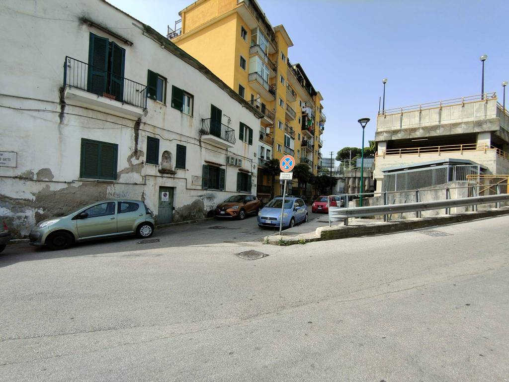 Garage - box via cupa imparato, zona ospedaliera, napoli