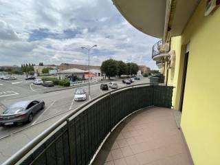 ESTERNO