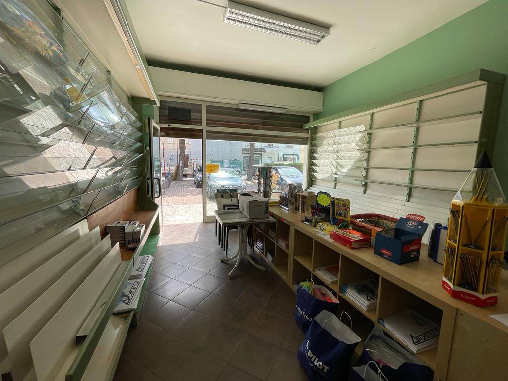 Locale commerciale, castiglione, villa inferno, montaletto, cervia