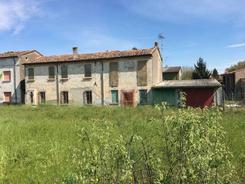 Terreno edificabile strada giovanna 1, san michele in bosco, marcaria