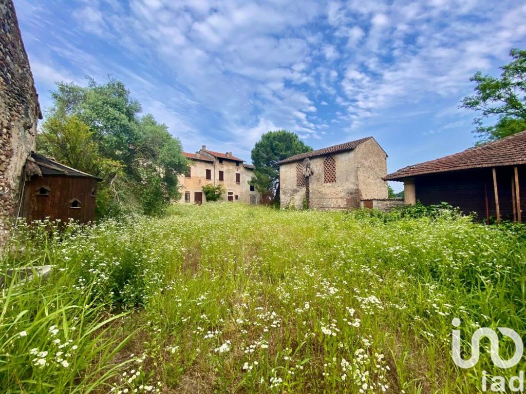 Rustico via piccola vedetta lombarda, barche, solferino