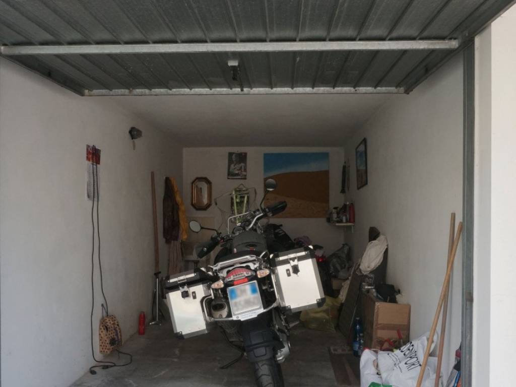 garage