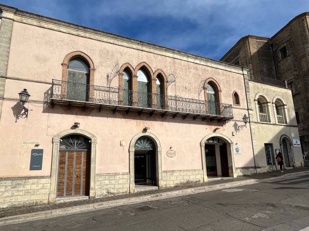 Quadrilocale corso vittorio emanuele ii 100, centro, ferrandina