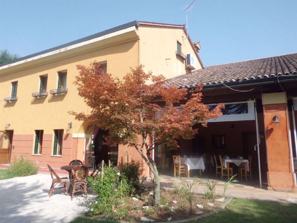 gabetti vendita ristorante torri 5405.jpg