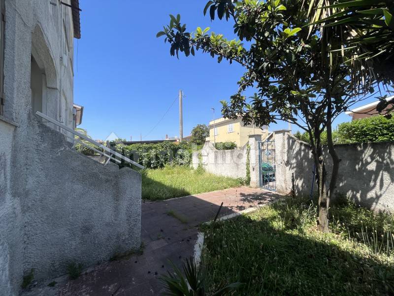 vendita-appartamento-in-via-alcione-anzio-rif-104283269