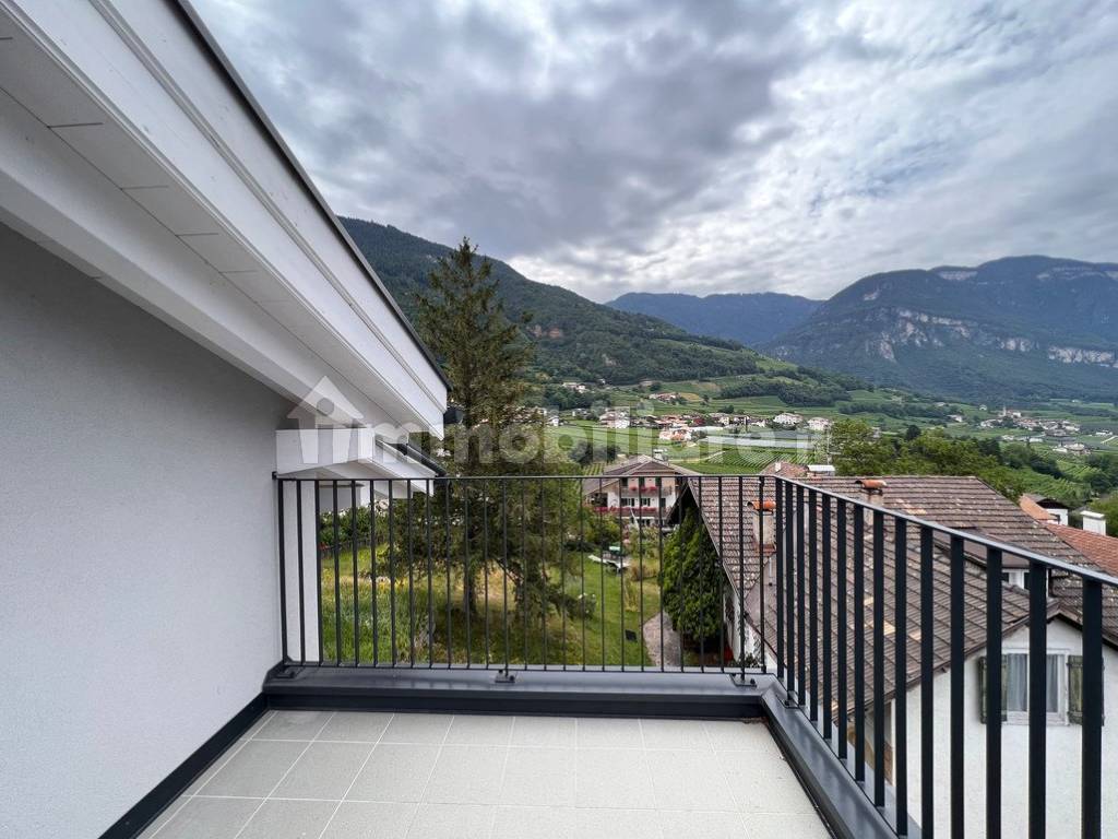 Nuova maisonette con ampia terrazza e vista panoramica, ultimo piano - Foto 22