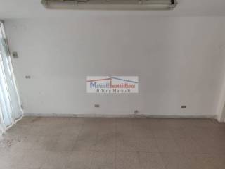 Locale Commerciale