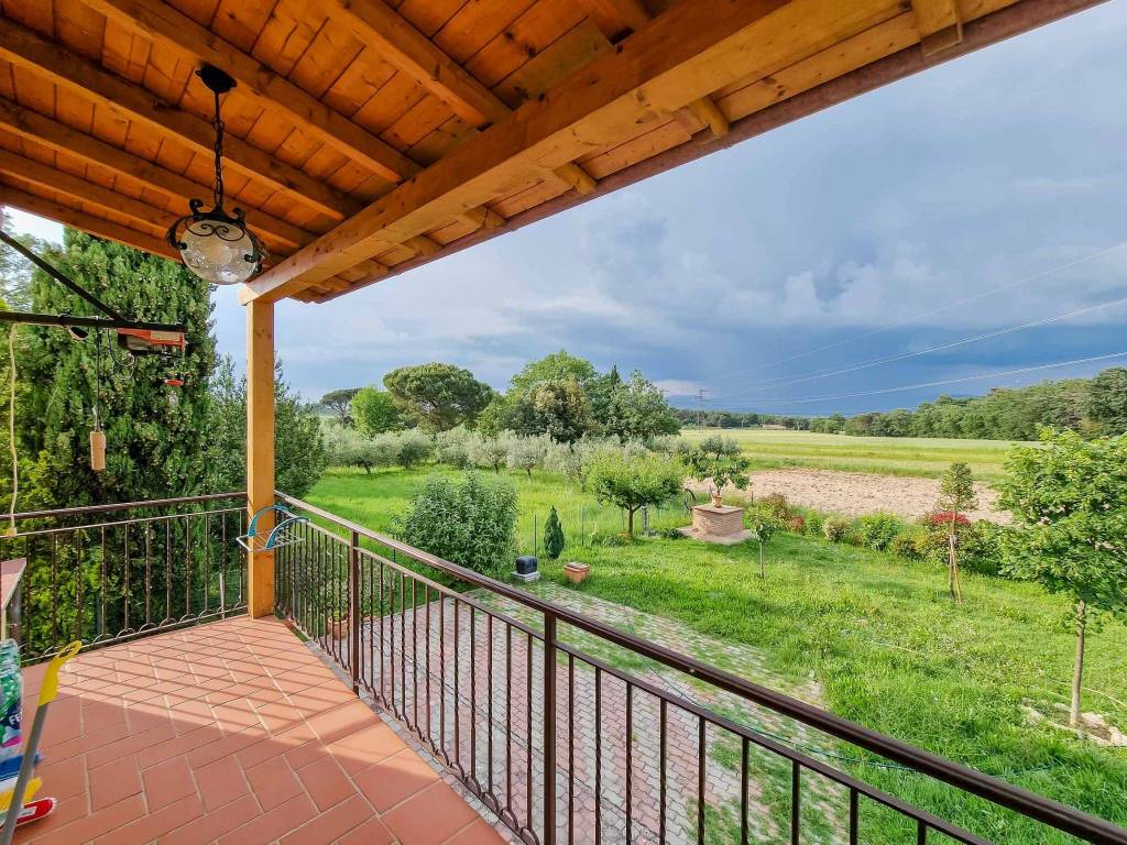 ABITAZIONE CON GIARDINO CASTIGLIONE DEL LAGO