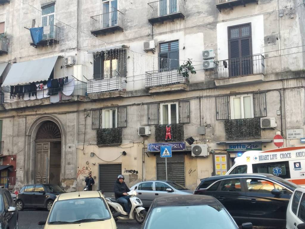 Vendita Appartamento Napoli. Trilocale in via Cesare Rosaroll. Con balcone, rif. 104371593 Vendita Appartamento Napoli. Trilocale in via Cesare Rosaroll. Con balcone, rif. 104371593
