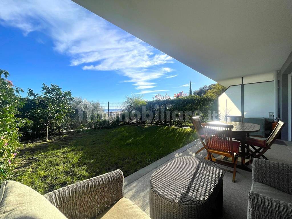 Vendita Appartamento RoquebruneCapMartin. Bilocale in Rue Antoine