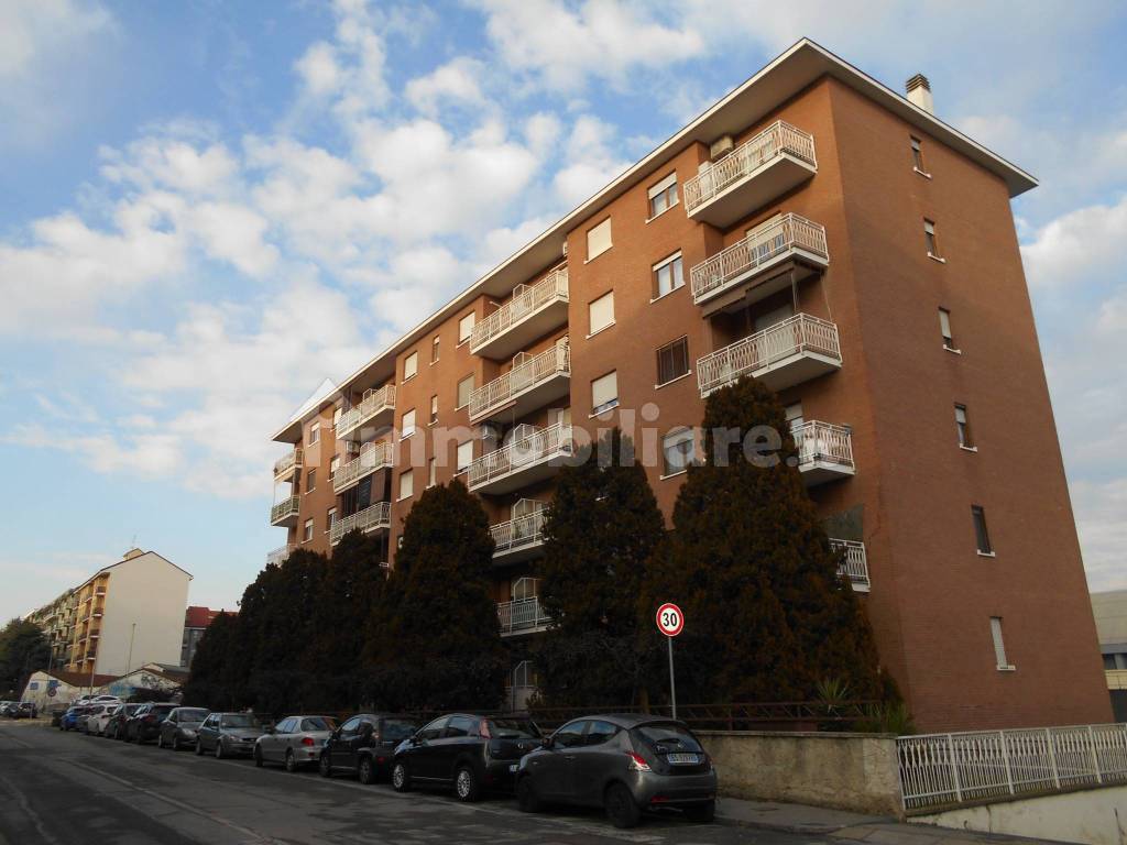 Vendita Appartamento in via Amilcare Ponchielli 45. Moncalieri, rif ...