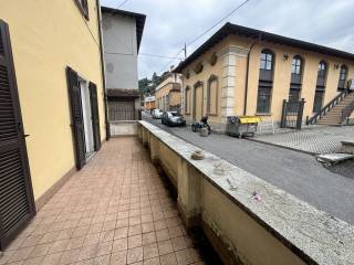 Lago Como Menaggio Appartamento con Terrazzo e Balcone rid-10