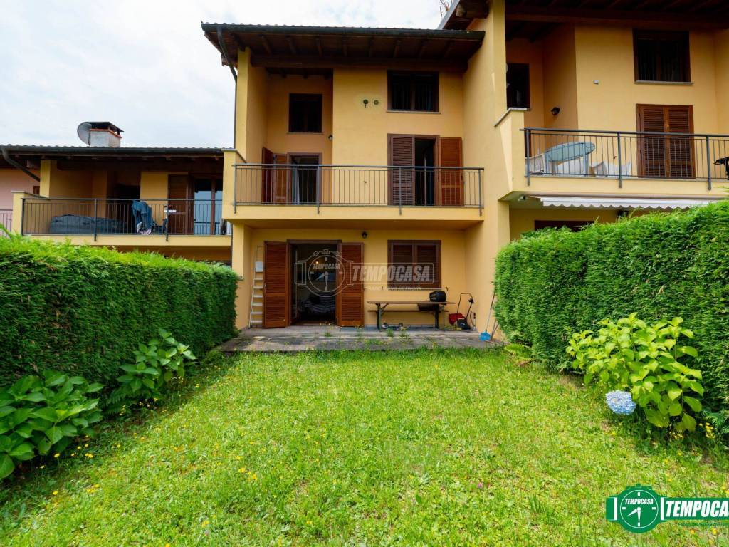 Villa a schiera via due riviere 89/e, centro, baveno