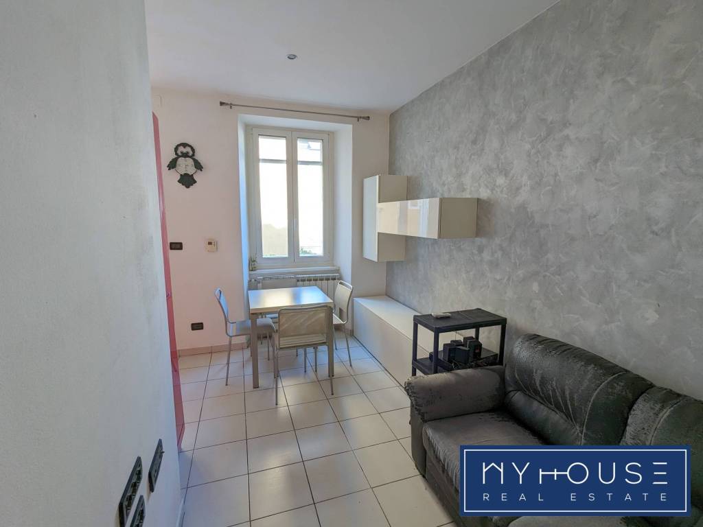 Vendita Appartamento Trieste. Bilocale in via dell'Istria 29. Buono