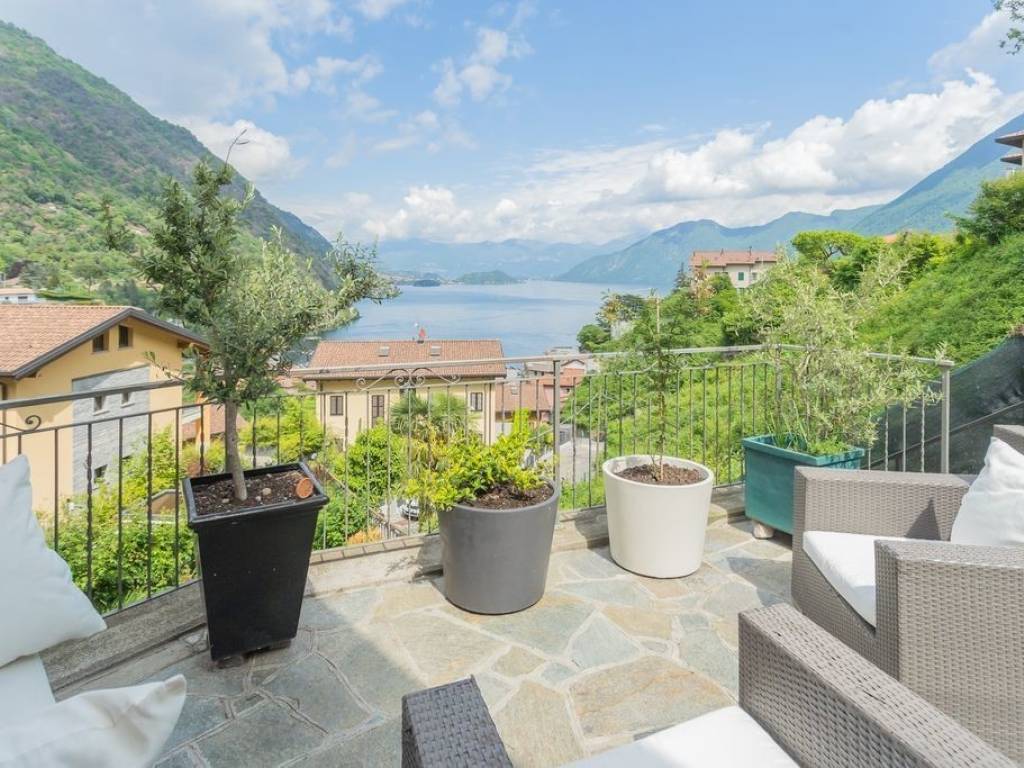 Lago Como Argegno Casa con Giardino, Terrazzi e Vista Lago rid-14