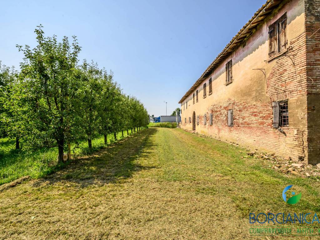 GIARDINO DI PROPRIETÀ ESCLUSIVO