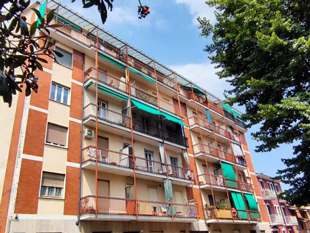 esterno condominio