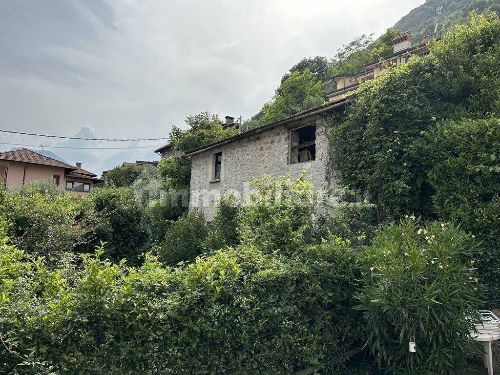 Lago Como Lenno Casa con Giardino e Vista Lago rid-27