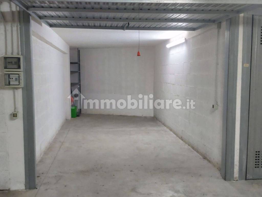 Garage Box via dei Gonzaga 178c, Roma, Rif. 104255641 Immobiliare.it