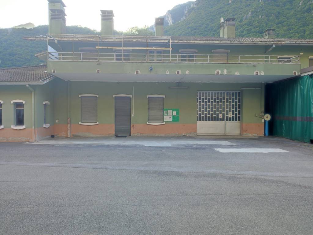 Capannone via provinciale 85, ballabio