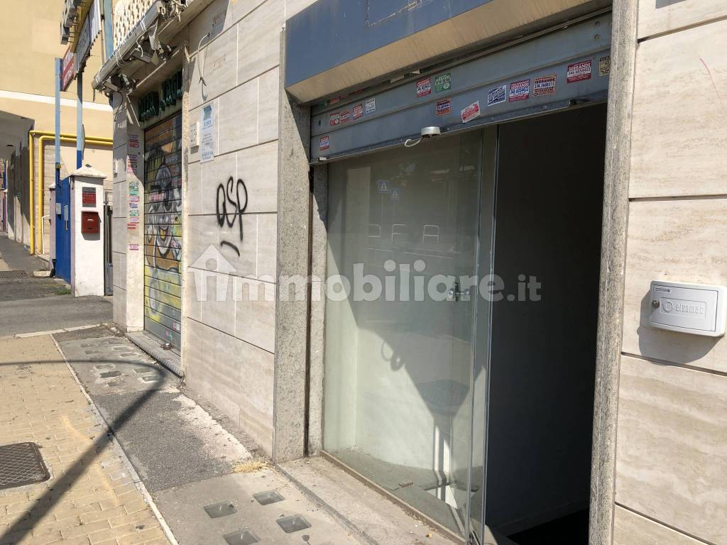 Locale commerciale via Quinto Publicio 25, Roma, Rif. 104626949