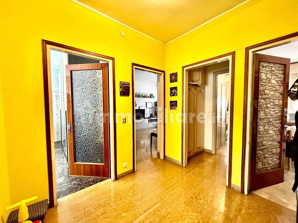 Vendita Appartamento Venezia. Quadrilocale in via Roma. Buono stato ...