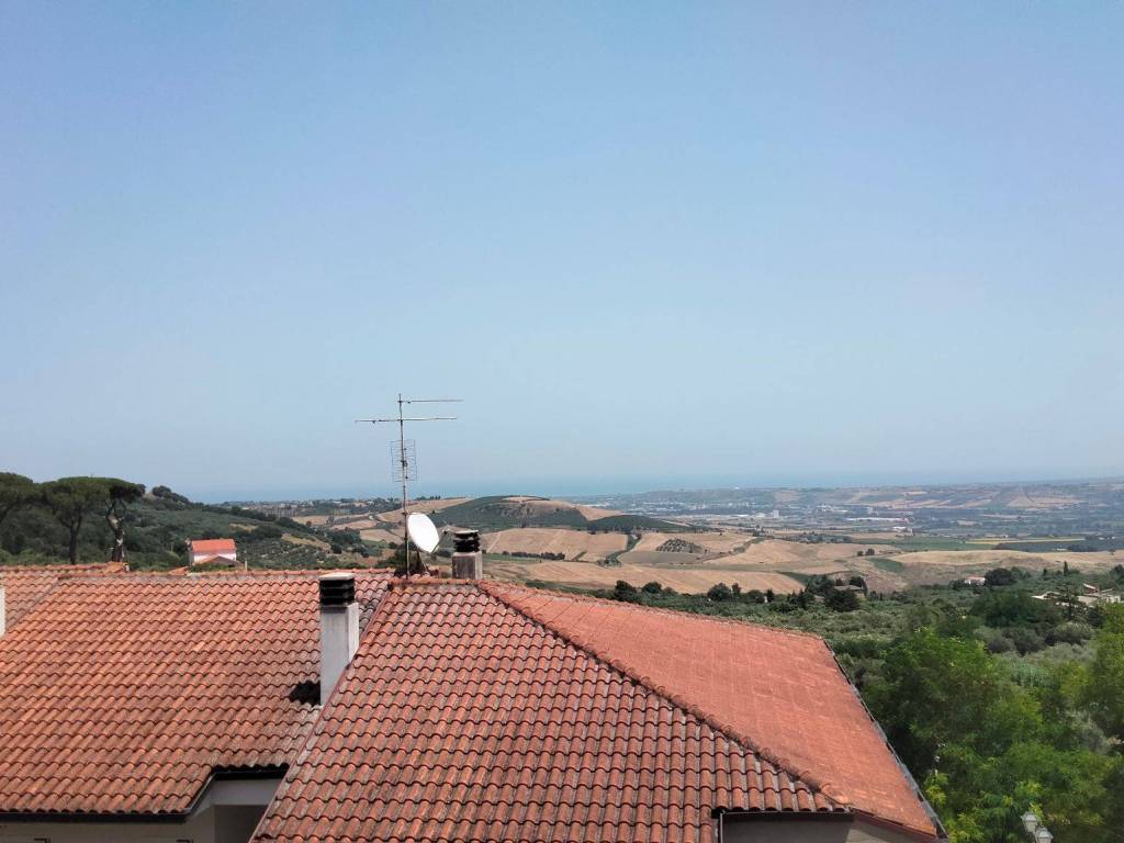 Quadrilocale via tremiti 8, centro, guglionesi