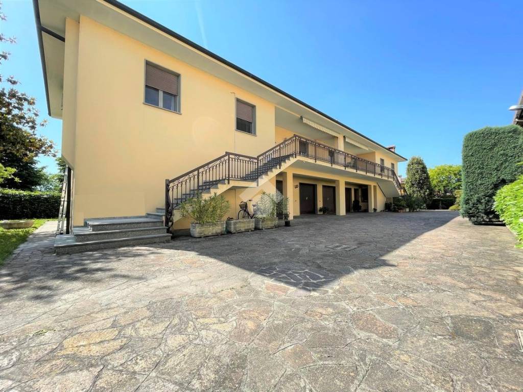 Villa bifamiliare via tagliamento 72, Centro, Molinella
