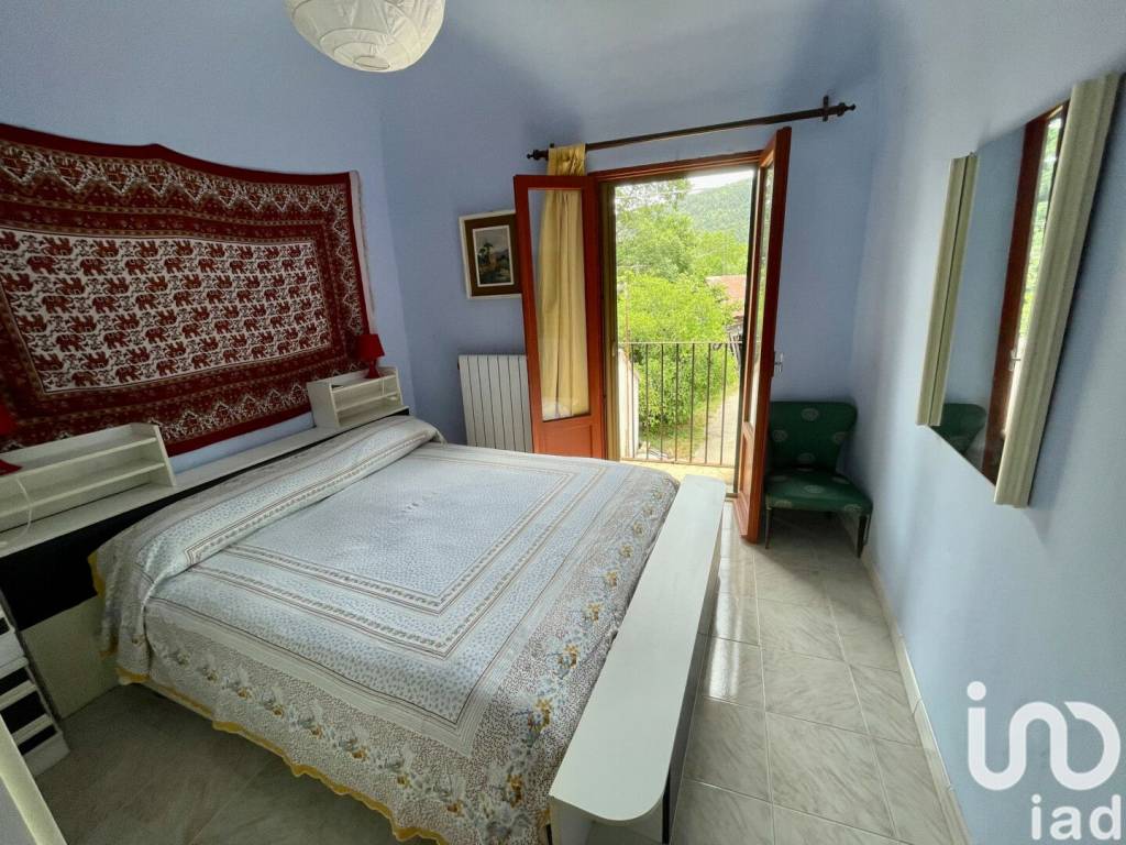 Sale Singlefamily detached house in via picarelli 18 Introdacqua. Good