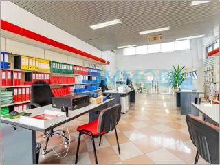 negozio - ufficio