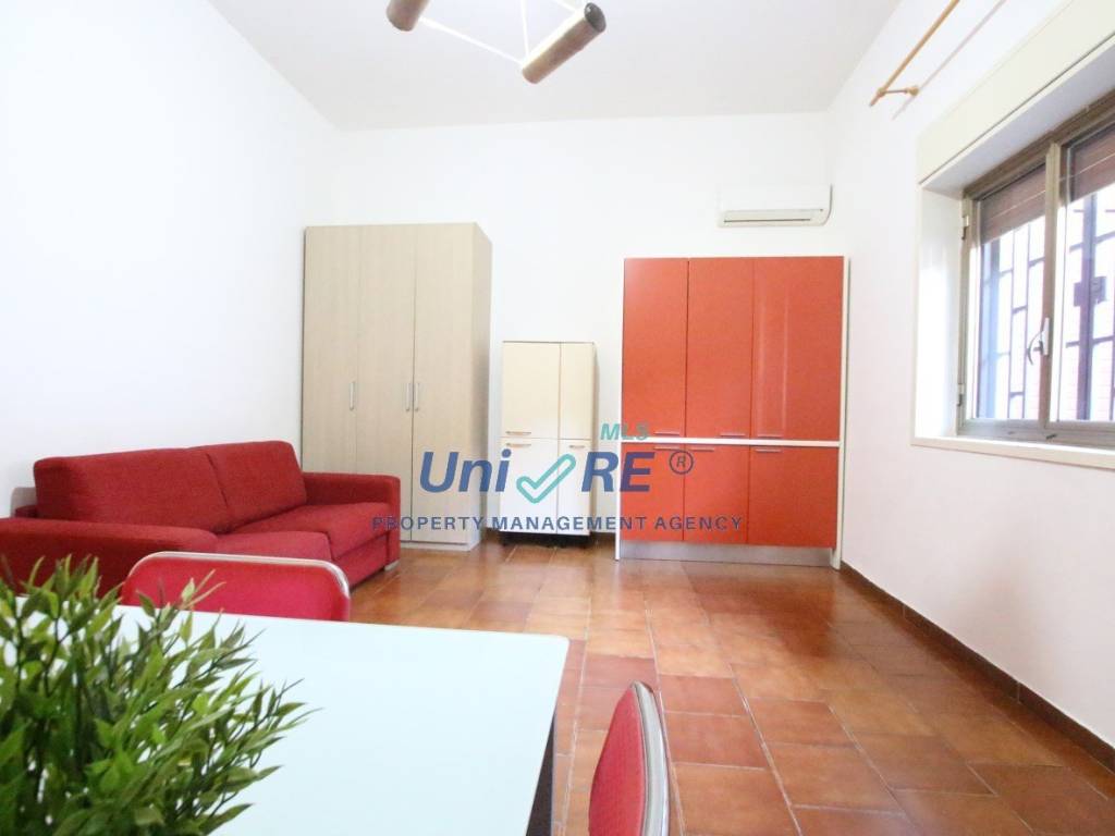 Monolocale corso san vito, centro, mascalucia