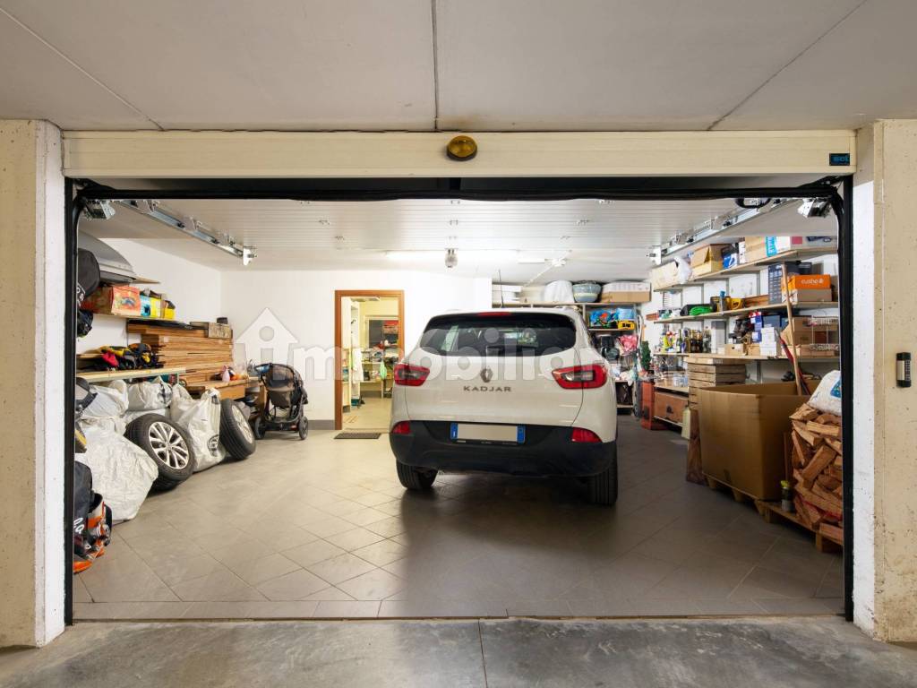 garage