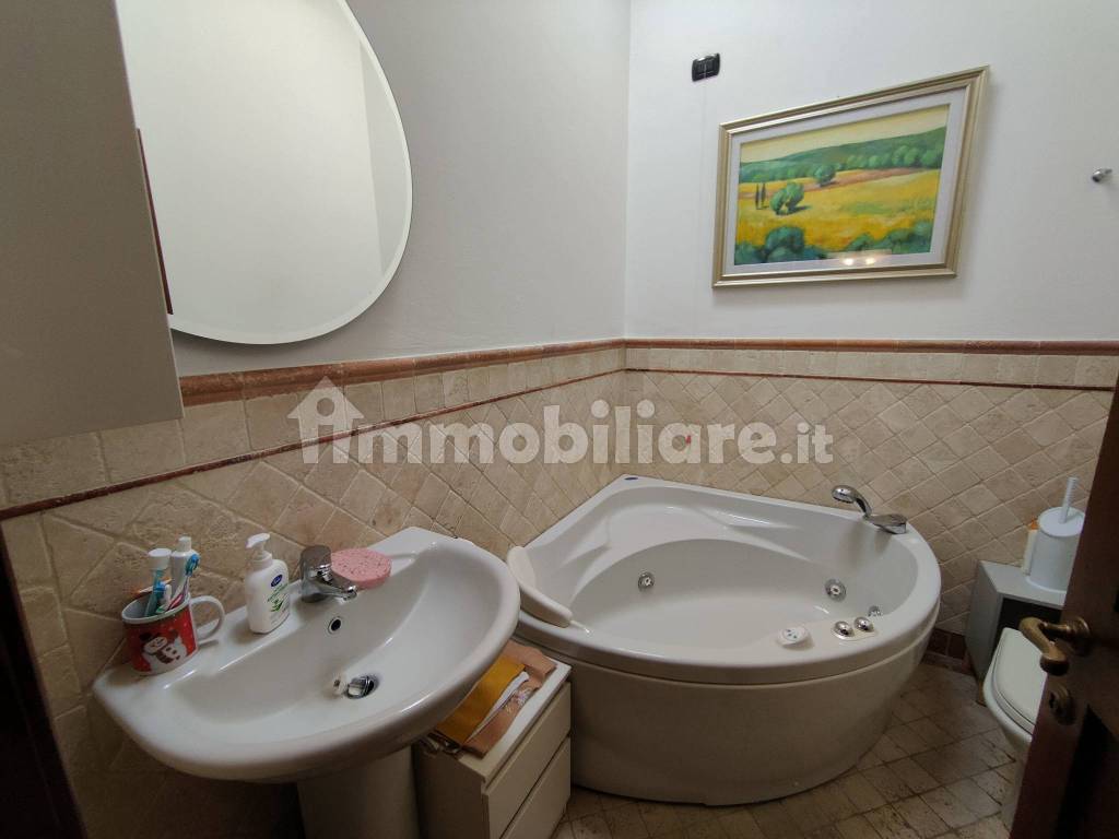 Bagno con idromassaggio