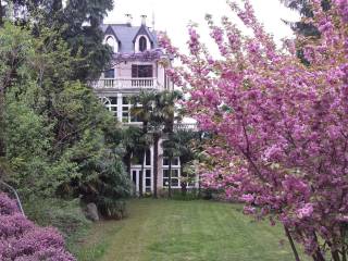 Villa storica in vendita a Luino - villa con giardino