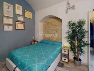 15-Via-Fratelli-Calandra-Bedroom