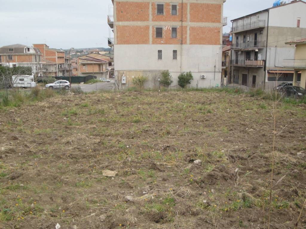 Terreno edificabile via generale vicari, barrafranca