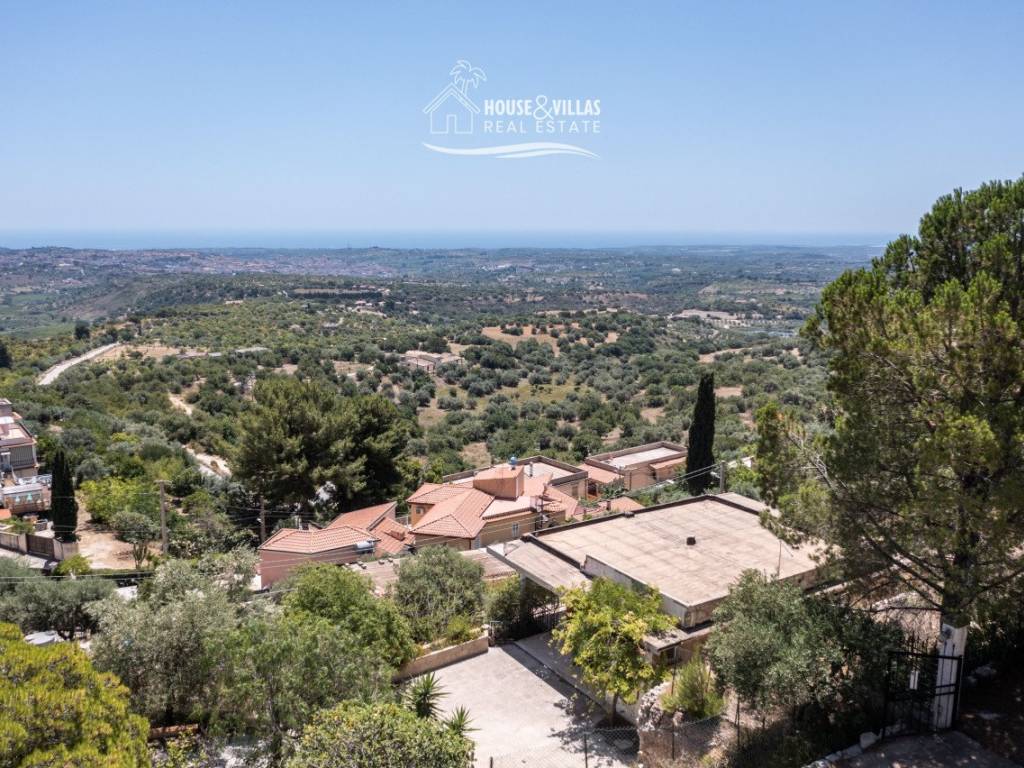 villa con vista mare a noto  22