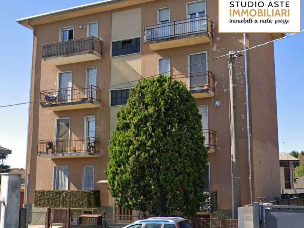 Asta per appartamento, via Cesare Battisti