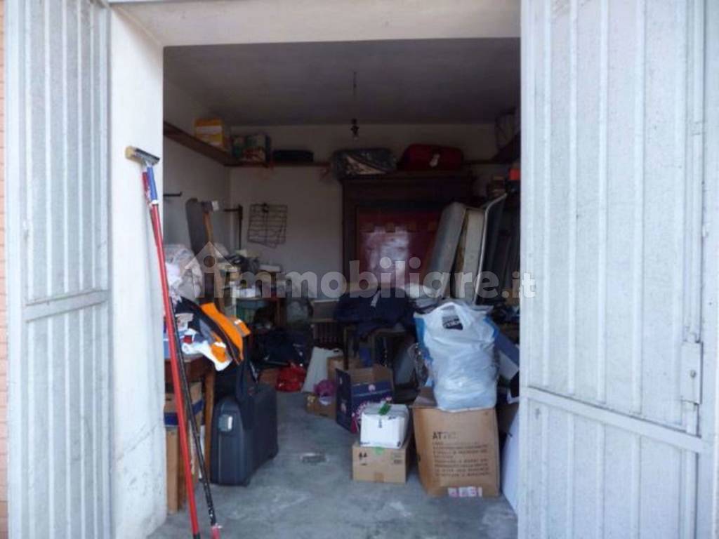 Garage.jpg