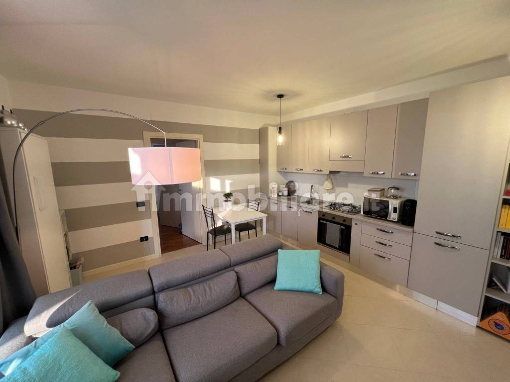 Vendita Appartamento Bassano del Grappa. Bilocale in via Ugo Foscolo 17