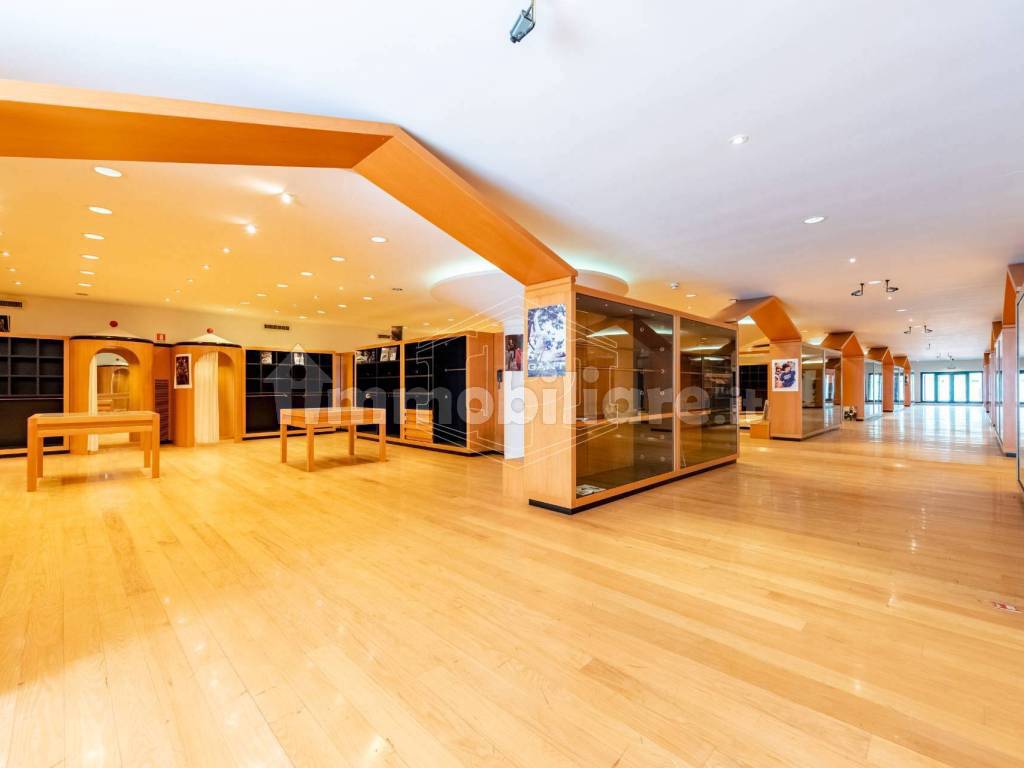 Interno non residenziale