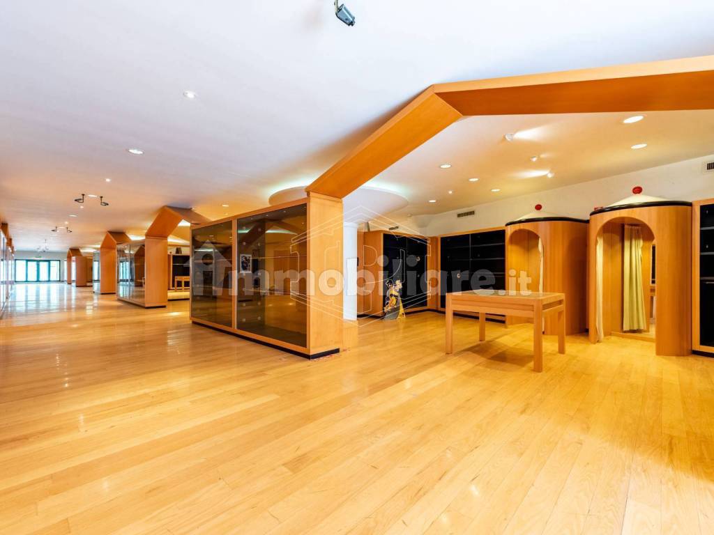 Interno non residenziale