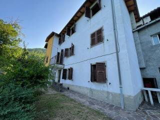 Foto - Vendita casa, giardino, Castelnuovo di Garfagnana, Garfagnana