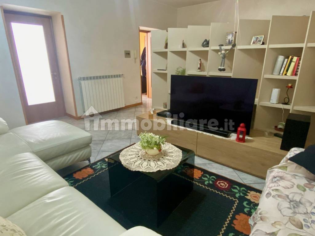 GABETTI VENDE DUPLEX CALUSCO D'ADDA