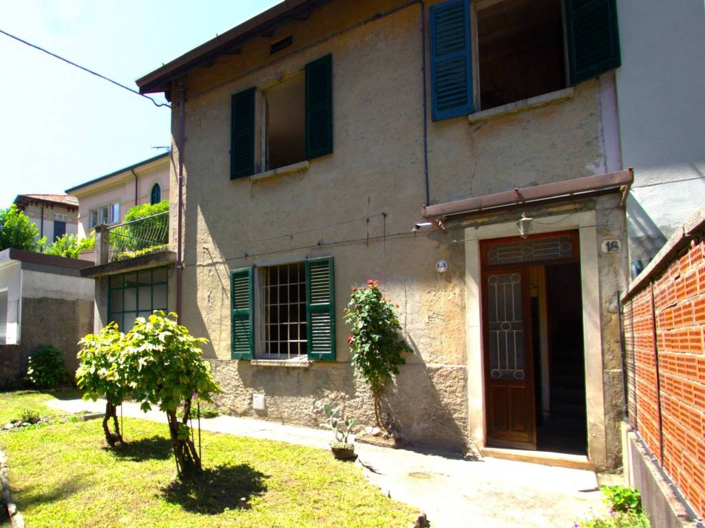 Casa storica in zona collinare a Cernobbio