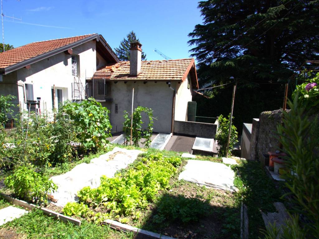 Casa storica in zona collinare a Cernobbio